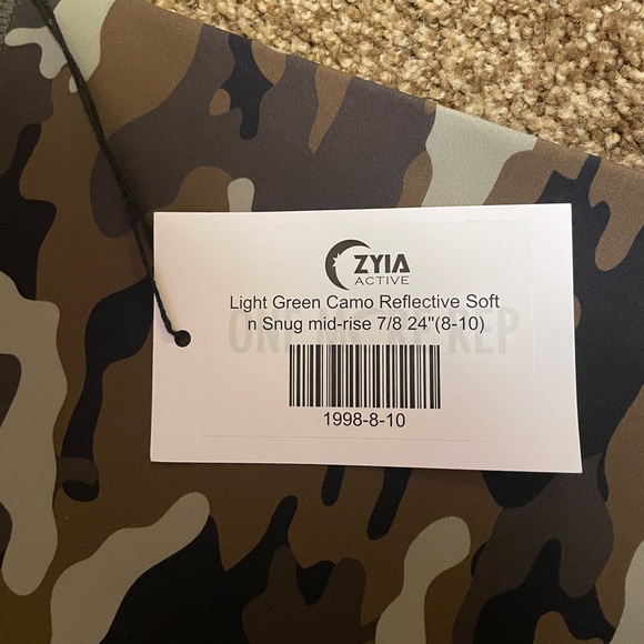 Zyia Active Light Green Camo Reflective Soft n Snug Mid Rise 7/8 24” - Picture 2 of 2